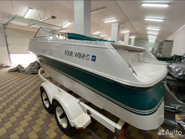 Продается катер Four Winns Sundowner 195