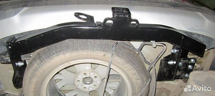 Фаркоп на Mitsubishi Outlander 2012-2021 под квадр