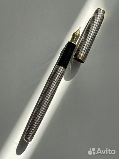 Перьевая ручка Parker Sonnet Precious