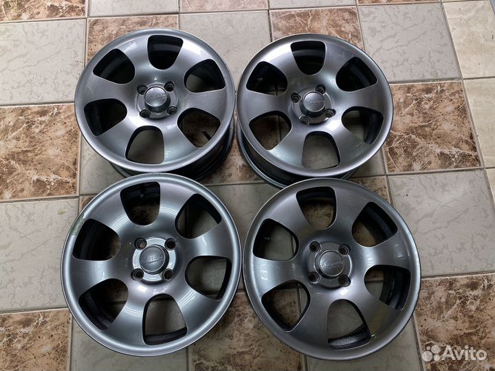 Всмпо фобос R-15 4/100 Кованные Vesta Rio ваз