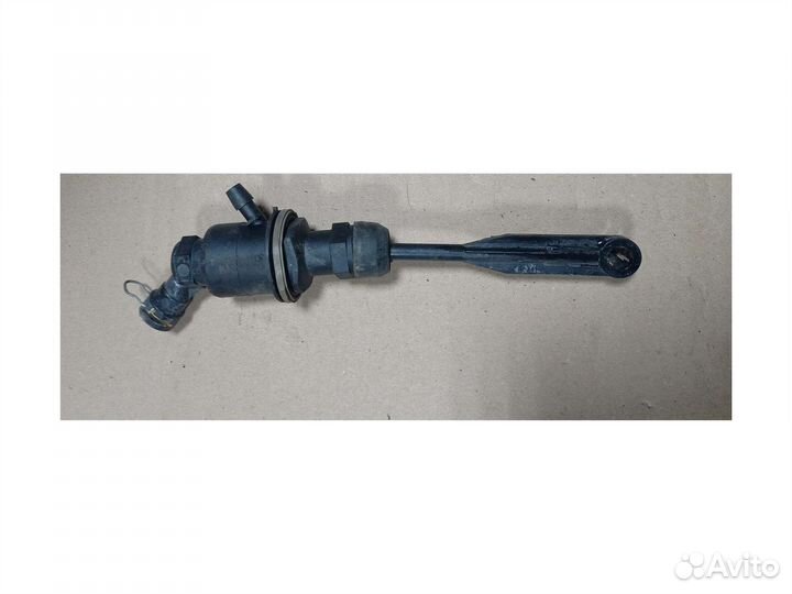 Главный цилиндр сцепления Renault Duster