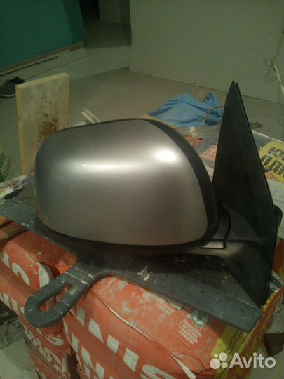 Зеркало правое на mitsubishi asx