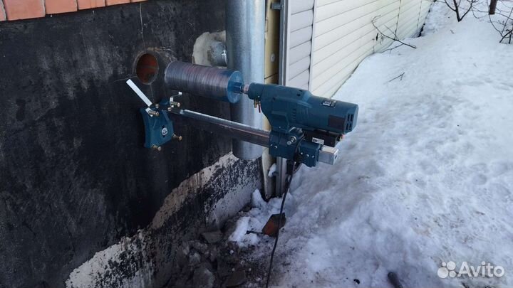 Алмазное бурение отверстий сверление подрозетников