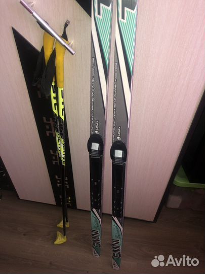 Беговые лыжи