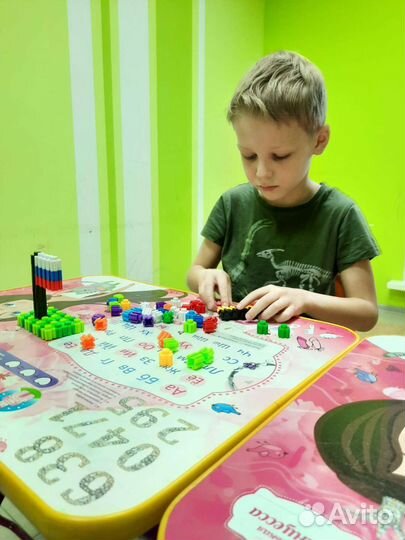 Набор детской мебели стол и стул