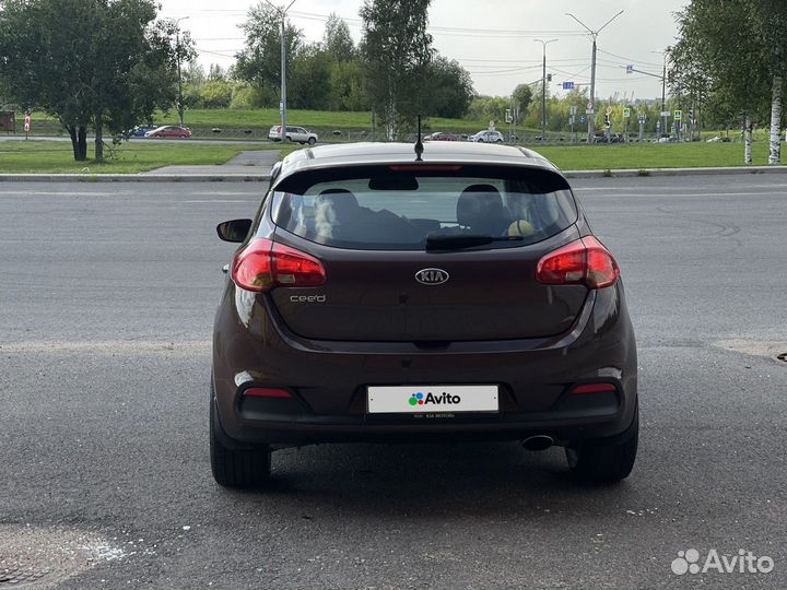 Kia Ceed 1.6 AT, 2012, 133 700 км