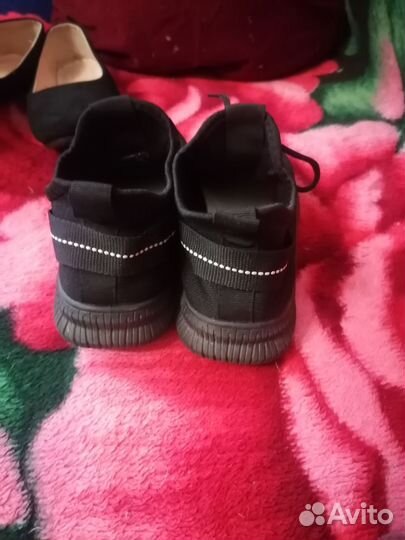 Кроссовки женские 38 размер