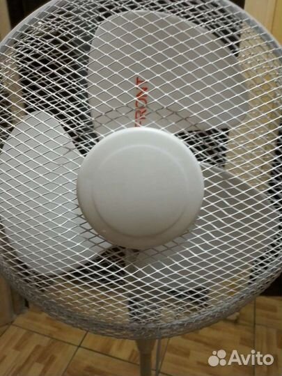 Вентилятор напольный новый
