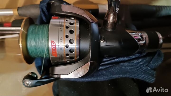 2 удочки в чехле Aquatic с японским спиннингом б/у