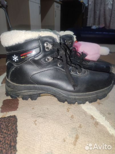 Ботинки женские 38 размер