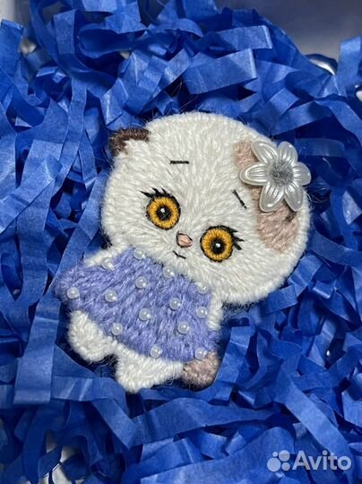 Брошь ручной работы