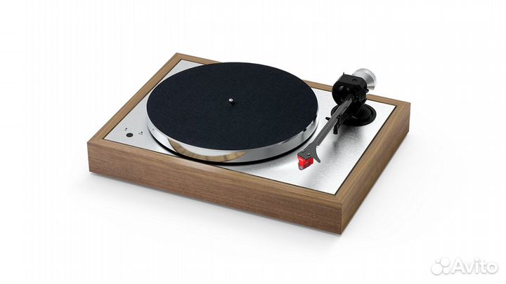 Pro-ject The Classic Evo Walnut (без картриджа)