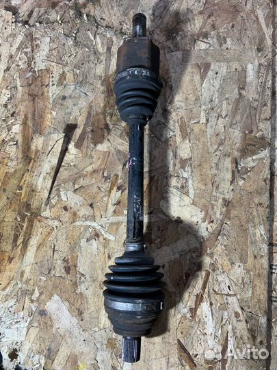 Привод передний левый Audi A3 8P 1.6 BSE 2004-2008