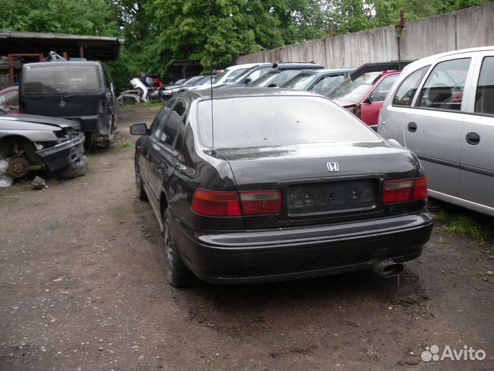 Хонда Аккорд Accord двигатель 1995 г 2.0