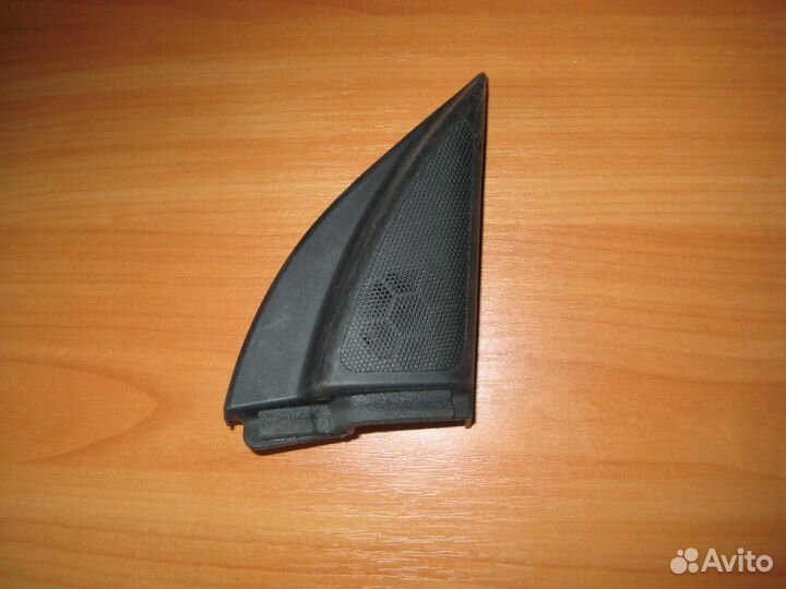 Динамик toyota avensis 250