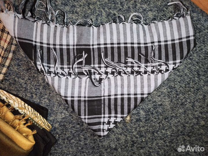 Женские шарфы и платки