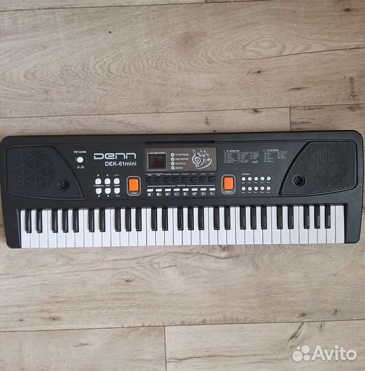 Синтезатор