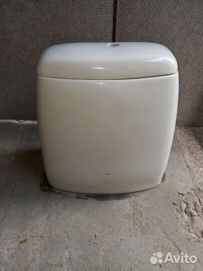 Бачок для унитаза