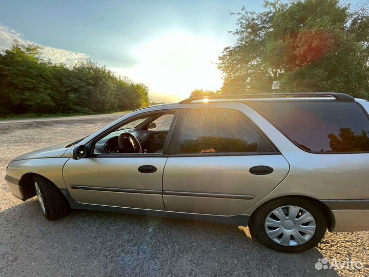 Renault Laguna 1.9 МТ, 2000, 262 750 км