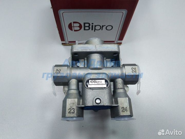 Клапан ман тга защитный четырехконтурный 05993456