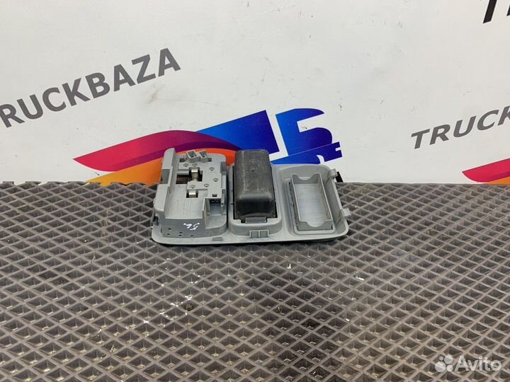 Плафон внутреннего освещения