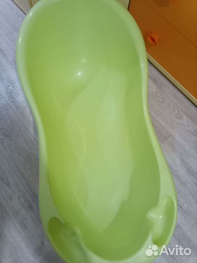 Ванночка для купания с горкой