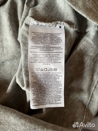 Футболка Nike Tee