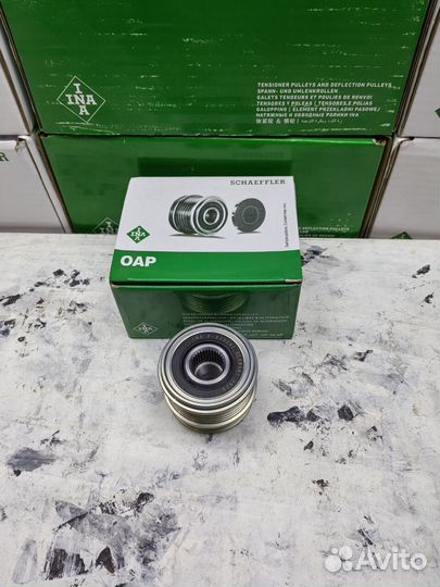 Шкив генератора с обгонной муфтой Вольво Форд