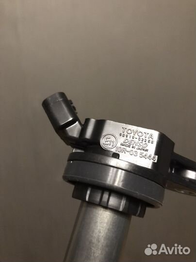 Катушка зажигания Toyota Auris Avensis RAV4 Lexus