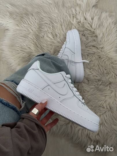 Кроссовки женские Nike Air Force 1 07