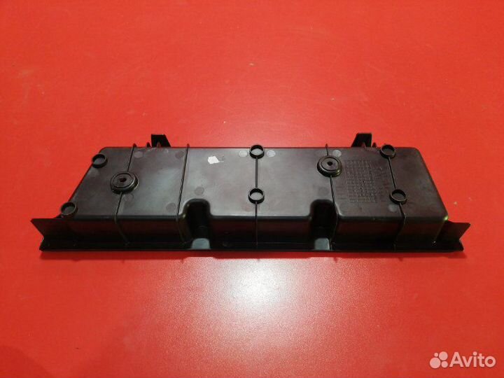 Ящик в багажник задний левый Toyota Corolla