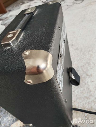 Комбоусилитель fender