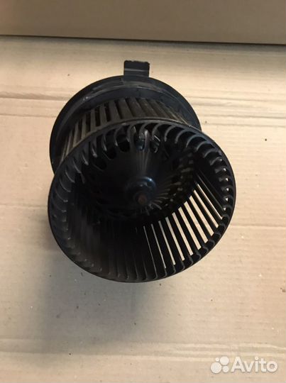 Моторчик печки Peugeot 207