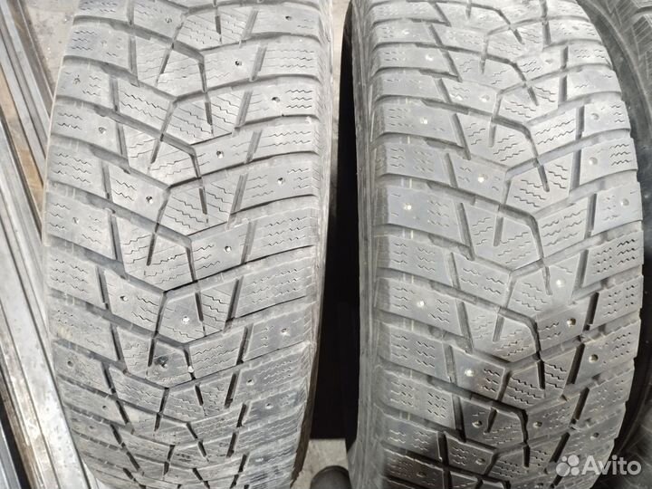 Hankook Winter I'Pike 215/65 R16C