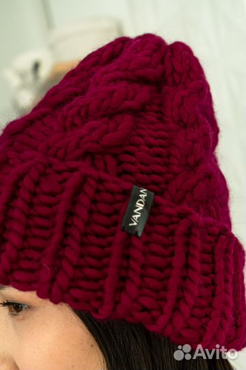 Шапка женская вязаная ручная работа