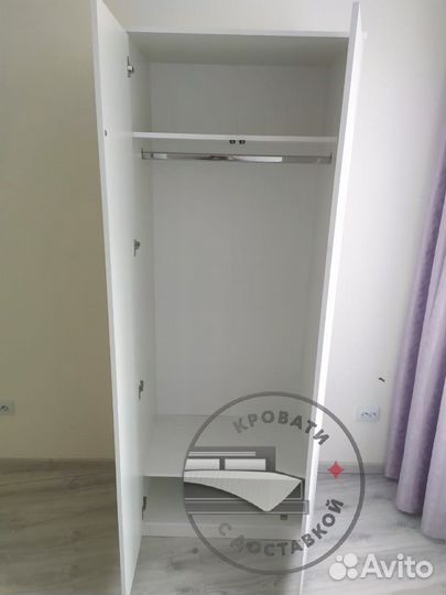 Шкаф распашной