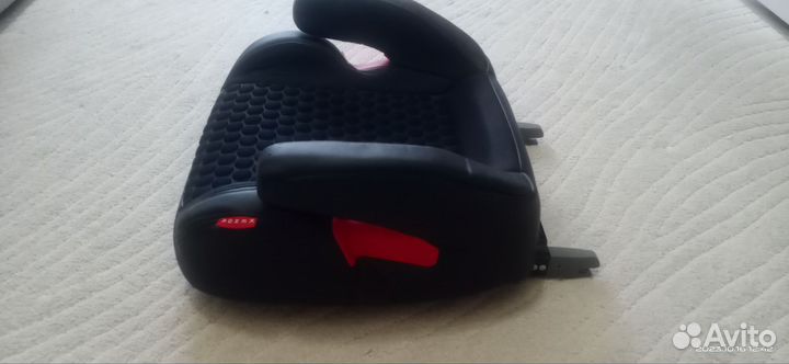 Бустер Kenga BH311i Isofix