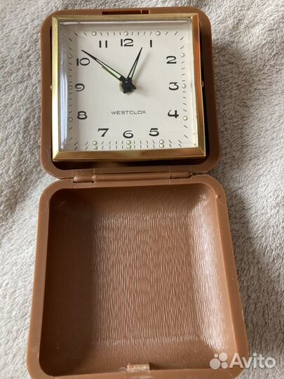 Продаю часы будильник Тайвань