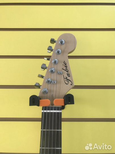 Электрогитара