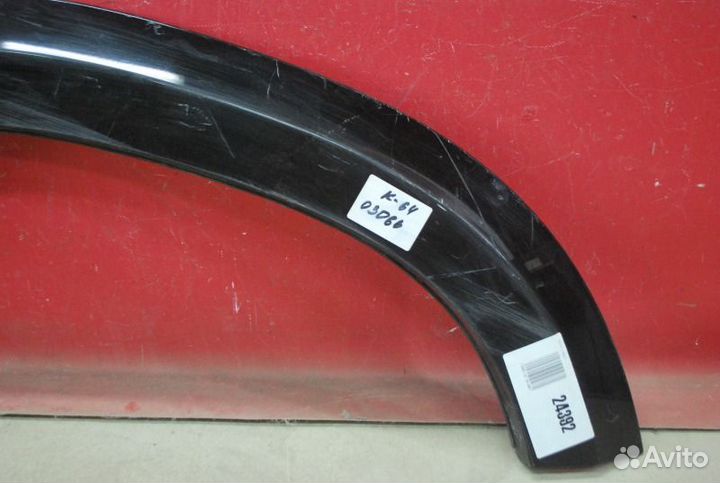 Накладка крыла задняя левая Mercedes Gl