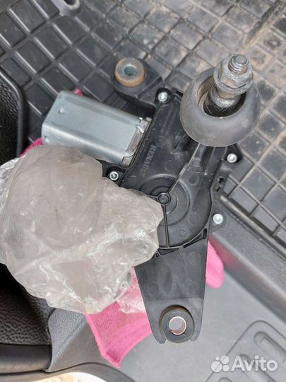 Дворник стеклочистителя задний