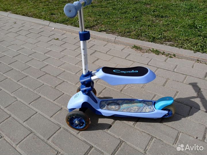 Детский трехколесный самокат