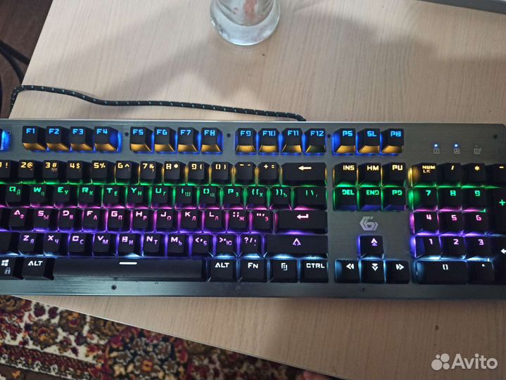Клавиатура игровая