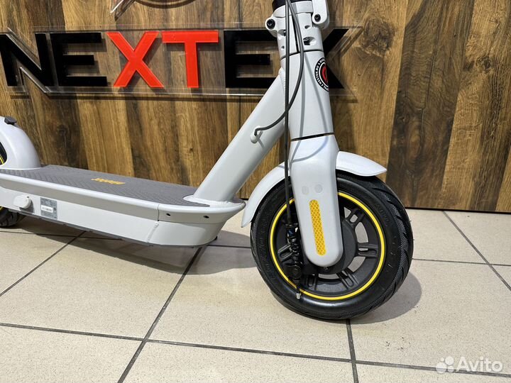 Электросамокат Ninebot MAX G30LP серый