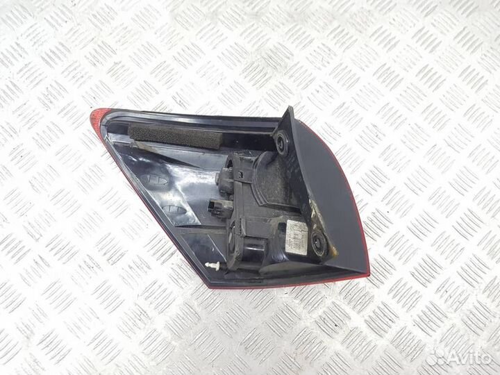 Фонарь задний правый Nissan Qashqai