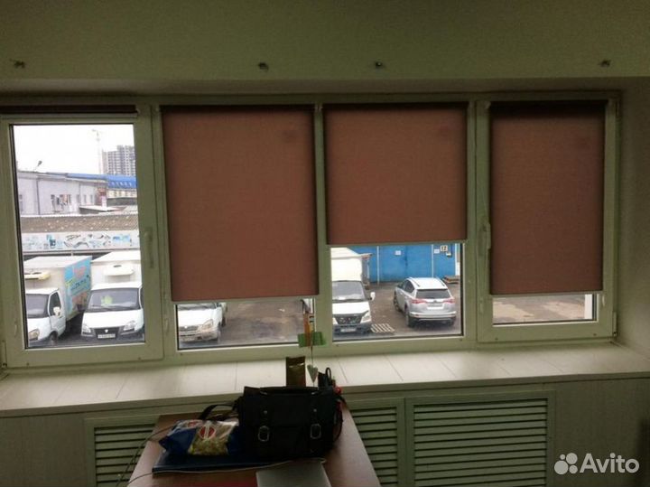 Рулонные кассетные шторы блекаут B92455-R3516