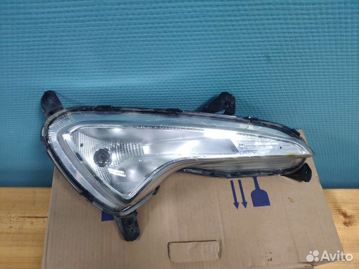 Противотуманная фара правая Solaris 1 рестайлинг