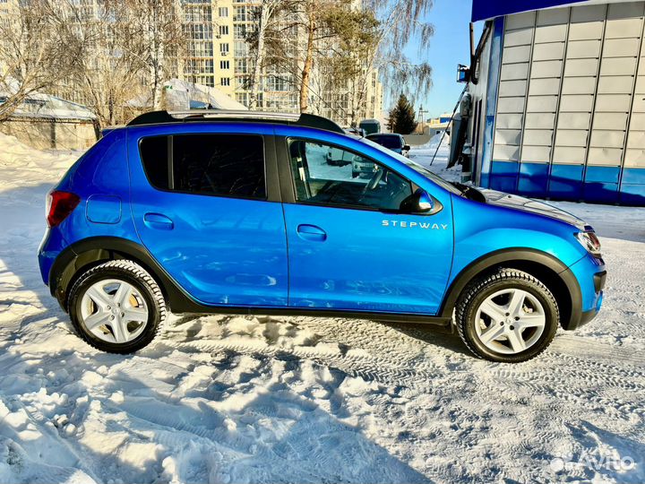 Renault Sandero Stepway 1.6 AT, 2015, 41 000 км