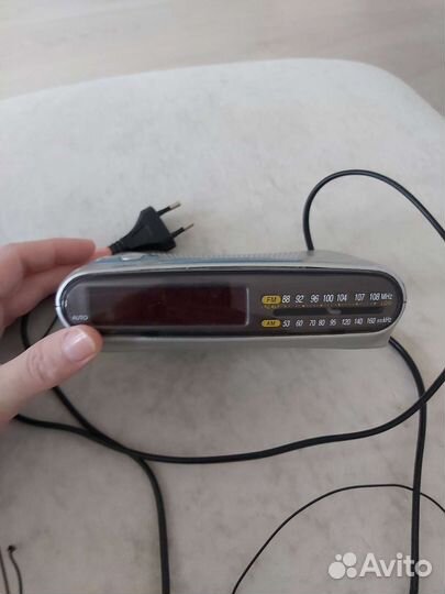 Радиоприемник будильник Watson