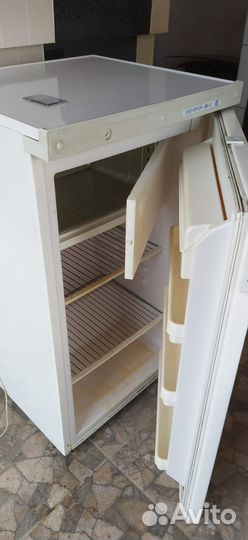 Холодильник бу маленький